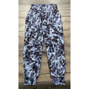 Athleta Salutation Printed Joggers Gray Tie Dye Size Small S